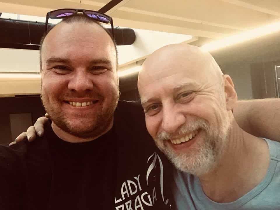 Martin Knesl a baskytarový velikán Richard Scheuffler