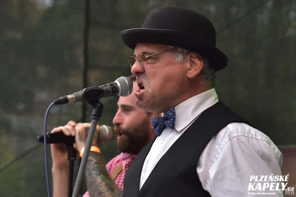 Miroslav "Prasopes" Císler (zpěv, od 2014)